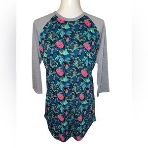 LuLaRoe Graphic Raglan Tee Gray and Pink Floral Print Size Medium